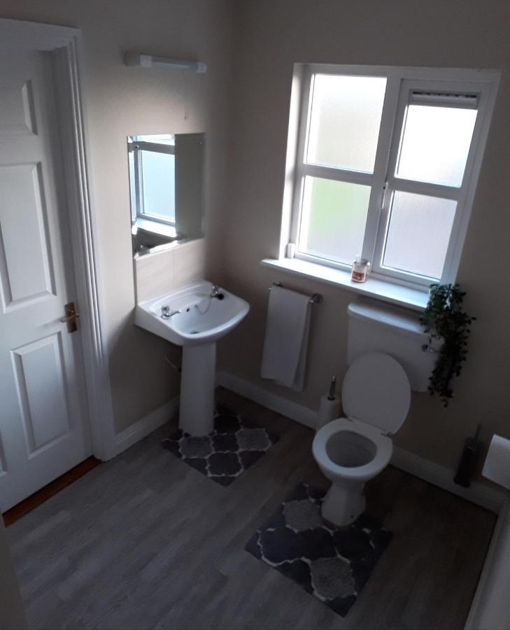 4 Bedroom Home By The Sea Cork Exteriör bild
